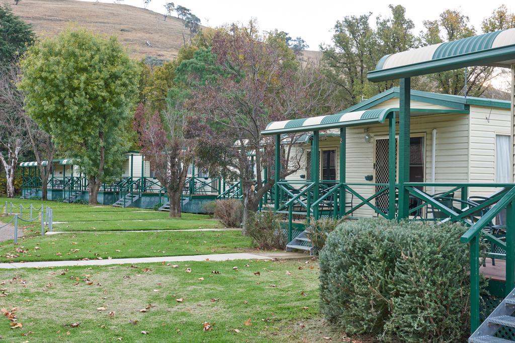 Gundagai Cabins & Tourist Park Kültér fotó